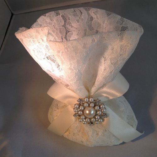 Lace Pouch Wedding Favour